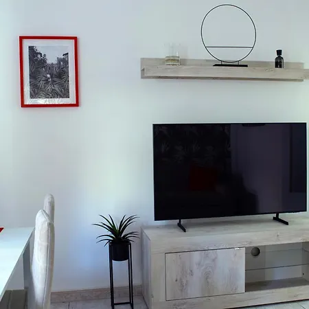 Con Balcone - A 10 Minuti Dalla Metro Lejlighed
