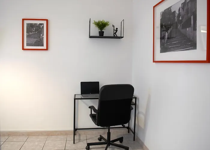 Con Balcone - A 10 Minuti Dalla Metro アパート